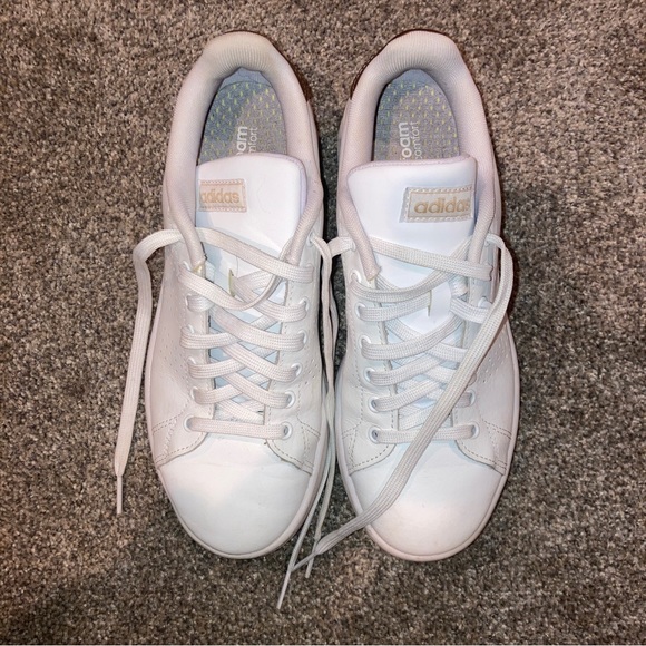 Adidas white and gold cloudfoam size 9 - Picture 3 of 5